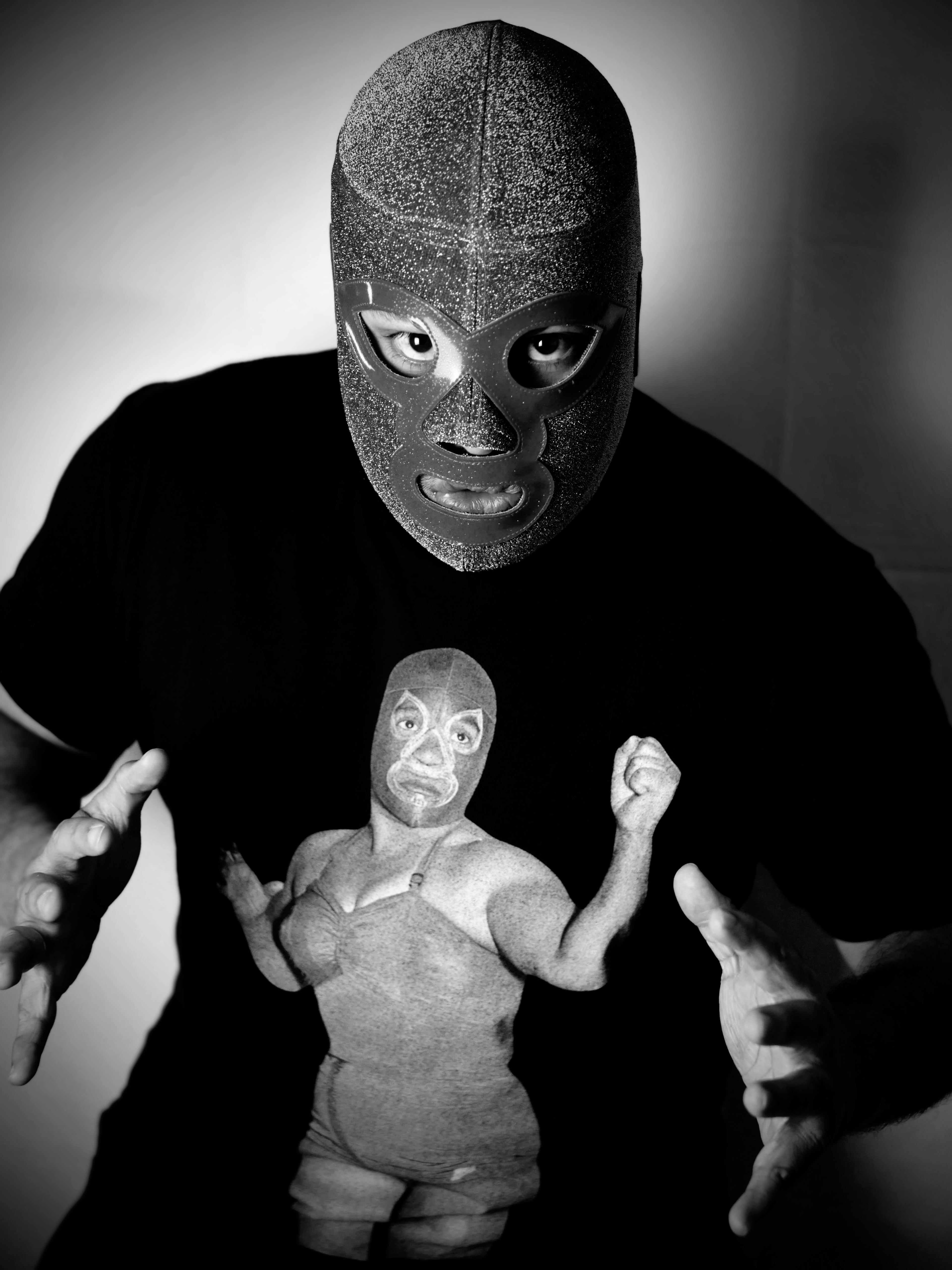 La Dama Enmascarada | Unisex Cotton T-Shirt